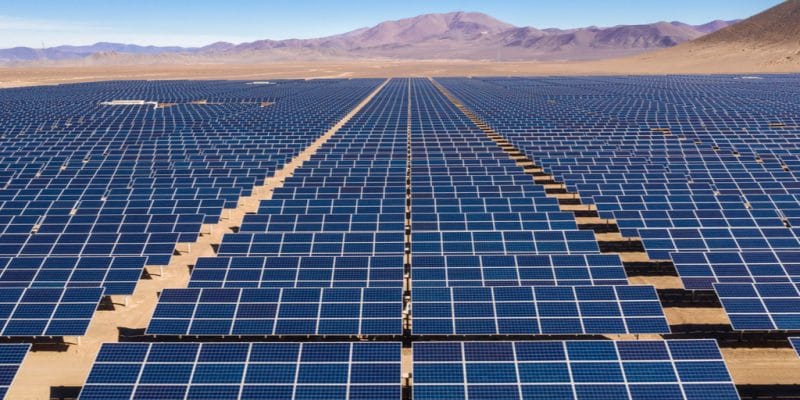 TCHAD : l’argentin Alcaal va réaliser les études d’une centrale solaire PV de 200 MWc©abriendomundo/Shutterstock
