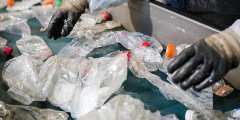 IVORY COAST: An association is set up to recycle plastic waste ©Peryn22/Shutterstock