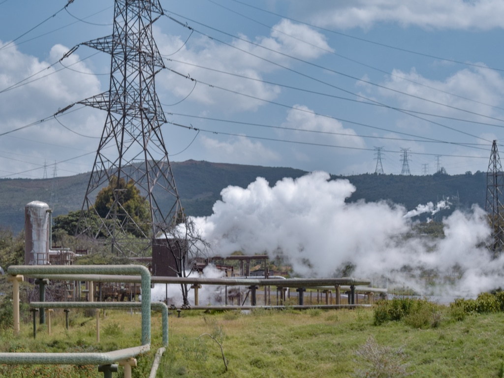 KENYA : la GDC lance les forages exploratoires sur le site géothermique de Korosi©Stanley Njihia/Shutterstock