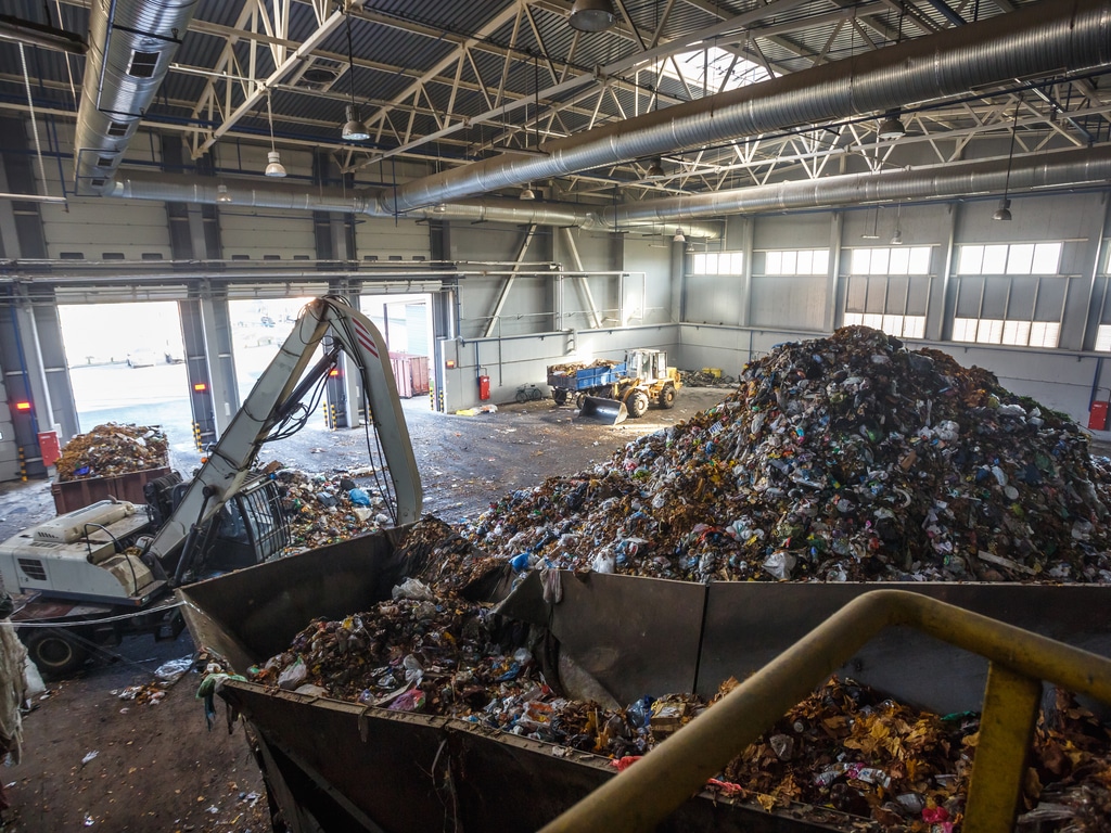 GHANA: Zoomlion will soon have a waste treatment plant in Wiawso ©hiv360/Shutterstock