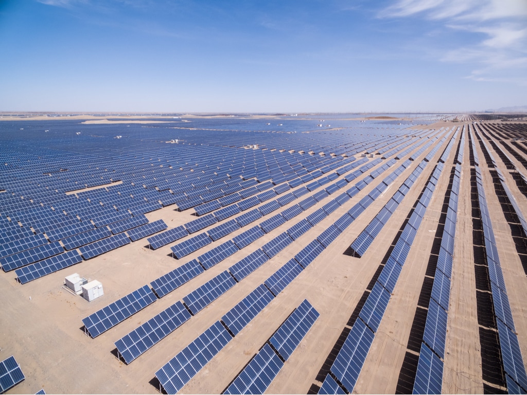 ÉGYPTE : la Berd prête 54 M$ pour 200 MWc d’énergie solaire à Kom Ombo©lightrain/Shutterstock