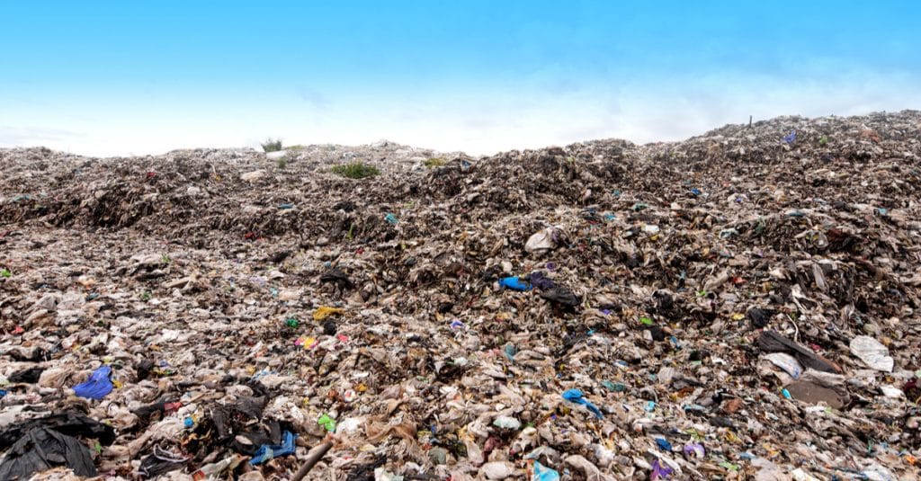 KENYA : le pays sera le nouveau hub des déchets plastiques produits aux USA©neenawat khenyothaa/Shutterstock