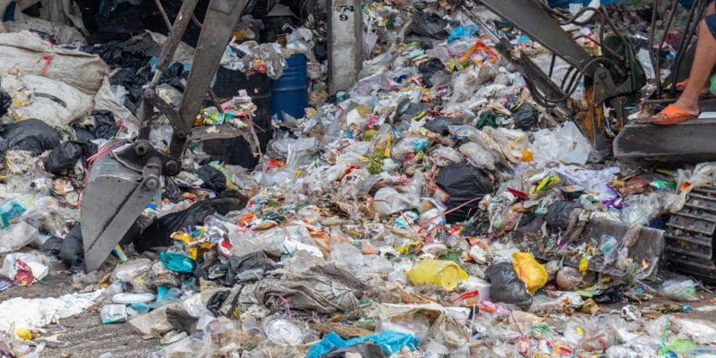 NIGERIA: the FEC approves a new law on plastic waste management©moxumbic/Shutterstock