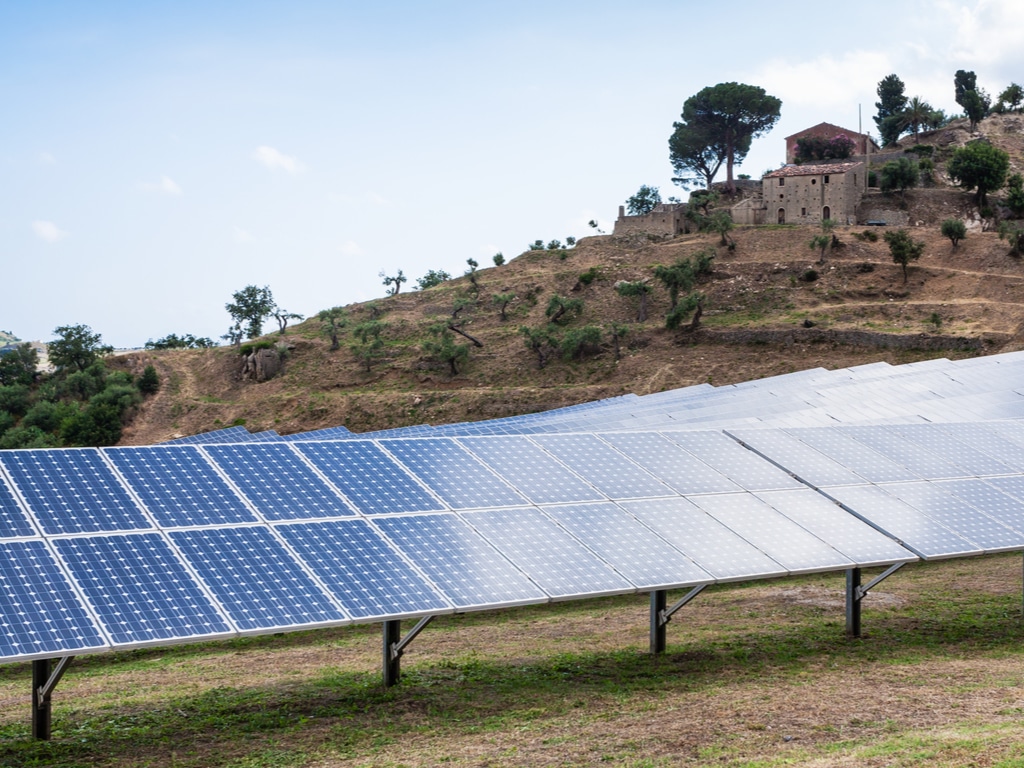 AFRICA: the AFSIA Solar Awards recognise several solar energy suppliers ©vvoe/Shutterstock