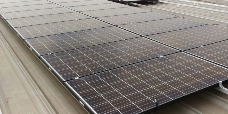 GHANA : Green ENS installe un système solaire PV de 25 kWc à l’université de Takoradi©/Shutterstock