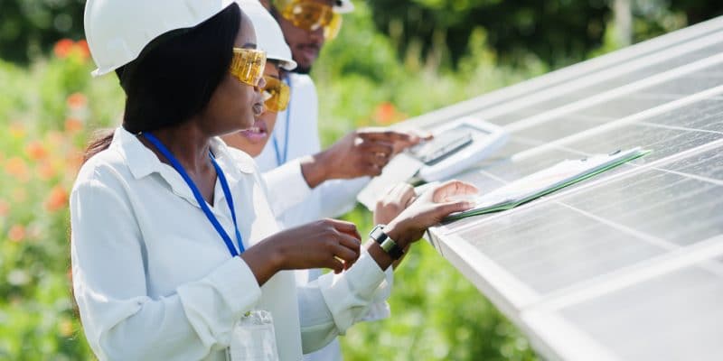 IVORY COAST: 75 young people trained in solar energy and energy efficiency©AS photostudio/Shutterstock
