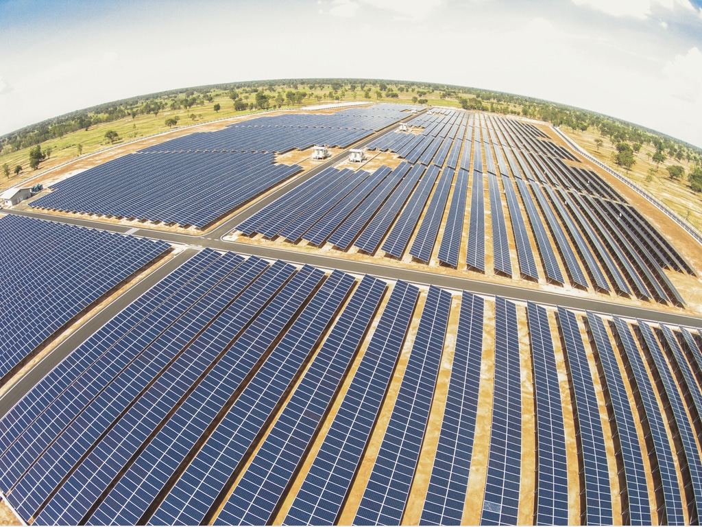 ANGOLA : Hitachi ABB Power équipera le parc solaire de MCA de 950 MWc©ES_SO/Shutterstock