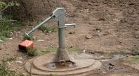 COTE D’IVOIRE : réhabilitées, 209 pompes manuelles améliorent l’accès à l’eau à N’zi ©hecke61/Shutterstock