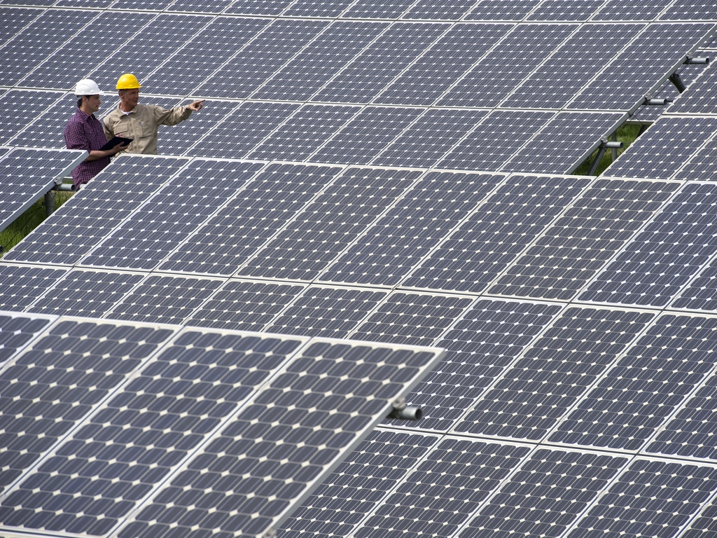 BOTSWANA : la DTCB va équiper son usine de Gaborone d’une centrale solaire de 950 kWc ©stefanolunardi/Shutterstock