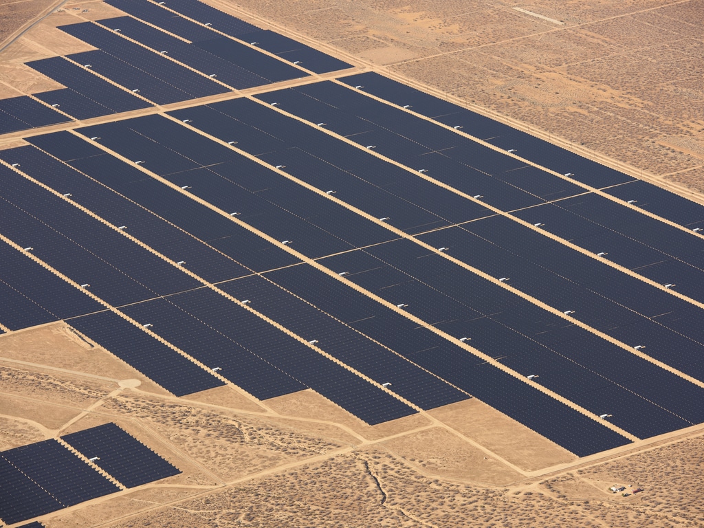 MOROCCO: Masen launches a call for proposals for 400 MWp PV solar power plants©FromAbove/Shutterstock