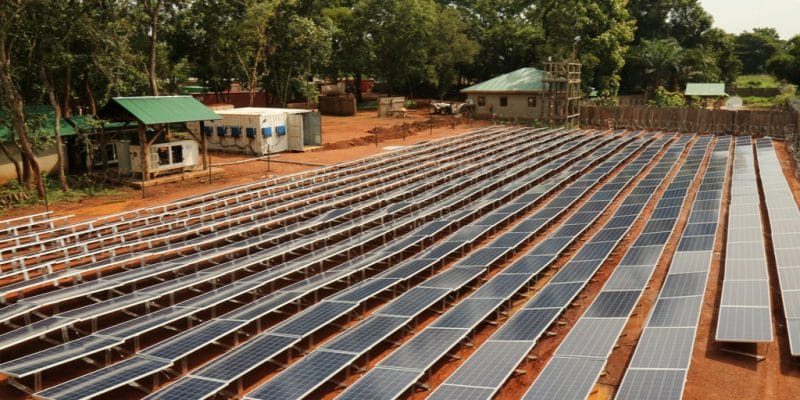 CAMEROUN : les centrales solaires de Maroua et Guider (25 MWc) exonérées d’impôts ©Sebastian Noethlichs/Shutterstock