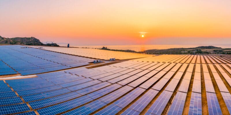 BURKINA FASO : l’UE alloue 8 M€ au projet Yeleen pour l’énergie solaire © Nguyen Quang Ngoc Tonkin/Shutterstock