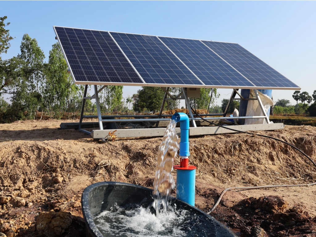 AFRIQUE : SunCluture obtient 11 M$ pour ses systèmes d’irrigation à l’énergie solaire ©kaninw/Shutterstock