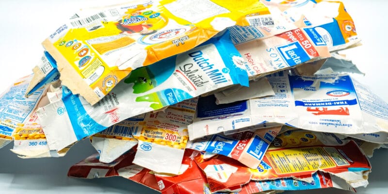 AFRIQUE DU SUD : Fibre milite pour le recyclage des cartons pour aliments et boissons©VasitChaya/Shutterstock