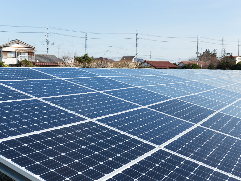MOZAMBIQUE : Ncondezi Energy relance son projet d’off-grid solaire de 400 kWc © leungchopan/Shutterstock