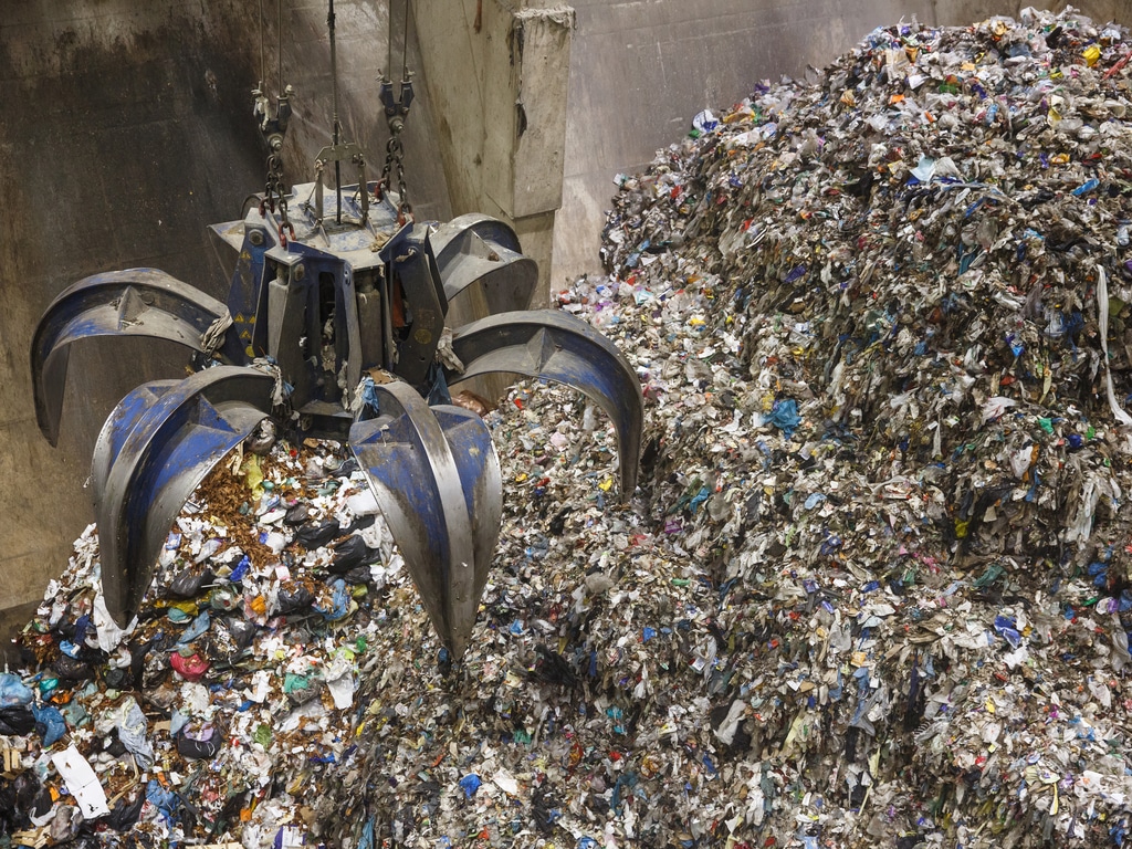 NIGERIA: Smart City Sweden supports waste management in Nasarawa State©zlikovec/Shutterstock