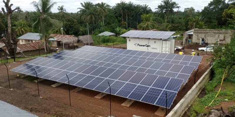 SIERRA LEONE : PowerGen connecte des mini-grids solaires pour 4 communautés rurales © PowerGen