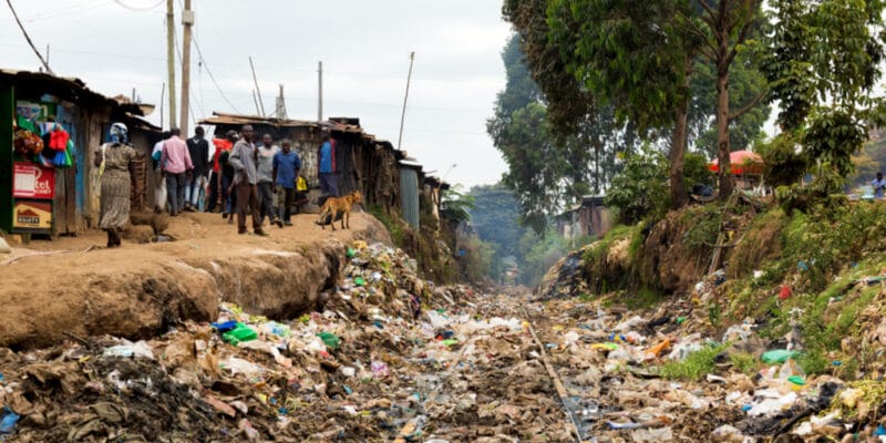 GHANA : Zoomlion met les médias à contribution pour une gestion efficace des déchets ©Nikolay Antonov/Shutterstock