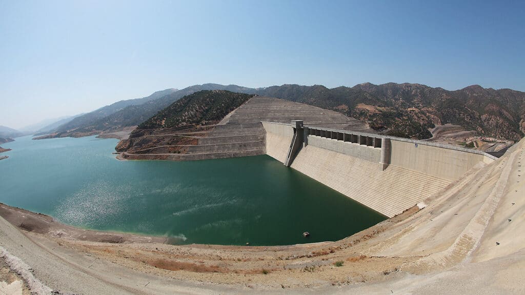 ALGERIA: the drop in the level of the Koudiet Asserdoune dam puts 4 wilayas at risk©Razel-Bec