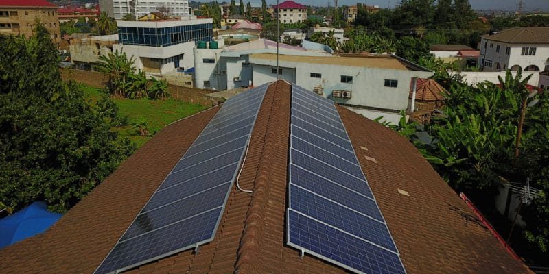 TOGO : Exim Bank of India finance l’électrification de 350 localités via le solaire © Sebastian Noethlichs/Shutterstock