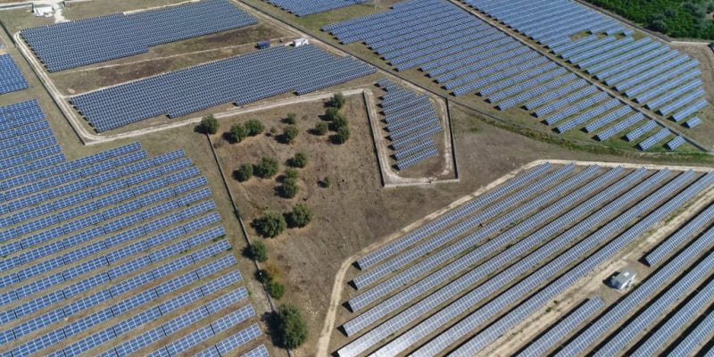 MADAGASCAR : les travaux d’extension de la centrale solaire d’Ambatolampy sont lancés© GLF Media/Shutterstock