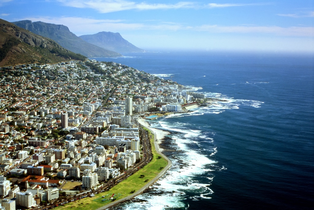 SOUTH AFRICA: Cape Town wants its own clean energy facilities © Mark Van Overmeire/Shutterstock