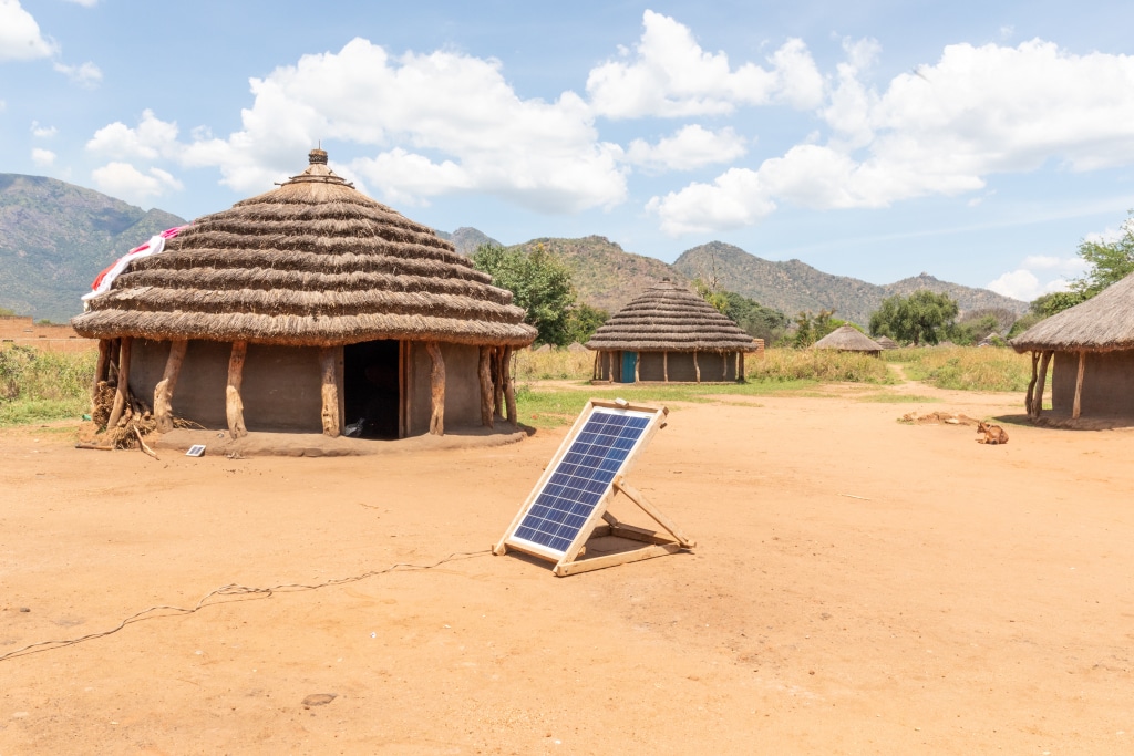 AFRICA: AfDB Mobilizes $20 Million to Green Off-Grid Suppliers recovery ©Warren Parker/Shutterstock