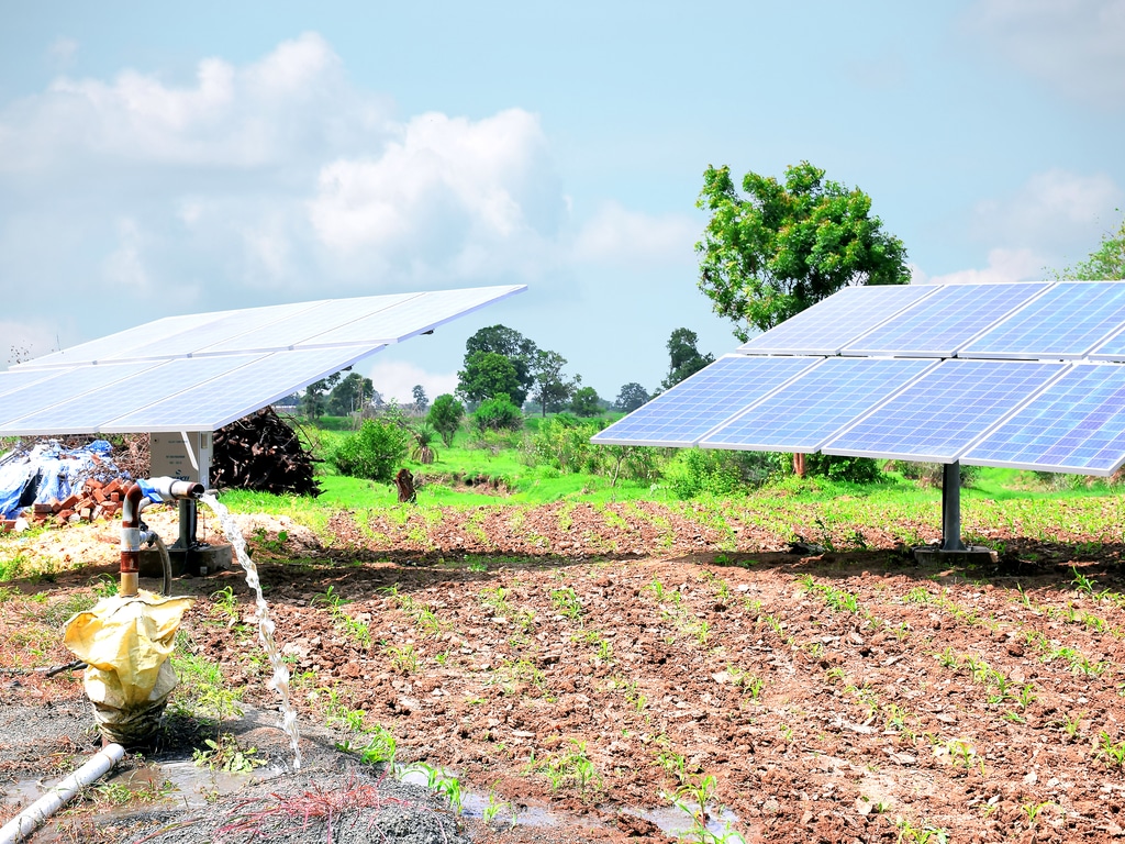 UGANDA: Nexus Green to install solar irrigation systems at 687 sites©Abhi photo studio/Shutterstock