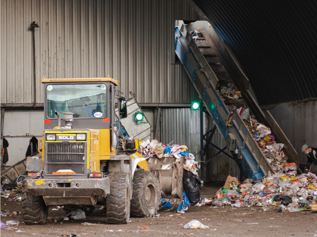 ZIMBABWE: Beitbridge uses PPP to build a modern landfill©Ultrasto/Shutterstock