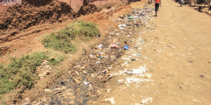 KENYA : les promesses d’un nouveau pacte sur la gestion des déchets plastiques ©Authentic travel/Shutterstock