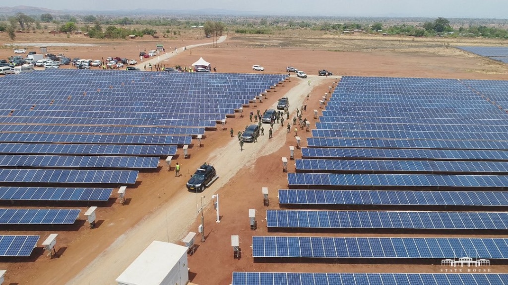 MALAWI: In Salima, the country's first solar power plant (60 MWp) goes into operation ©Lazarus Chakwera
