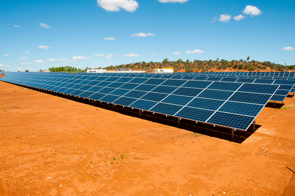 AFRIQUE : la Deutsche Bank et le FVC vont financer les énergies vertes avec 500 M$ © Adwo/Shutterstock