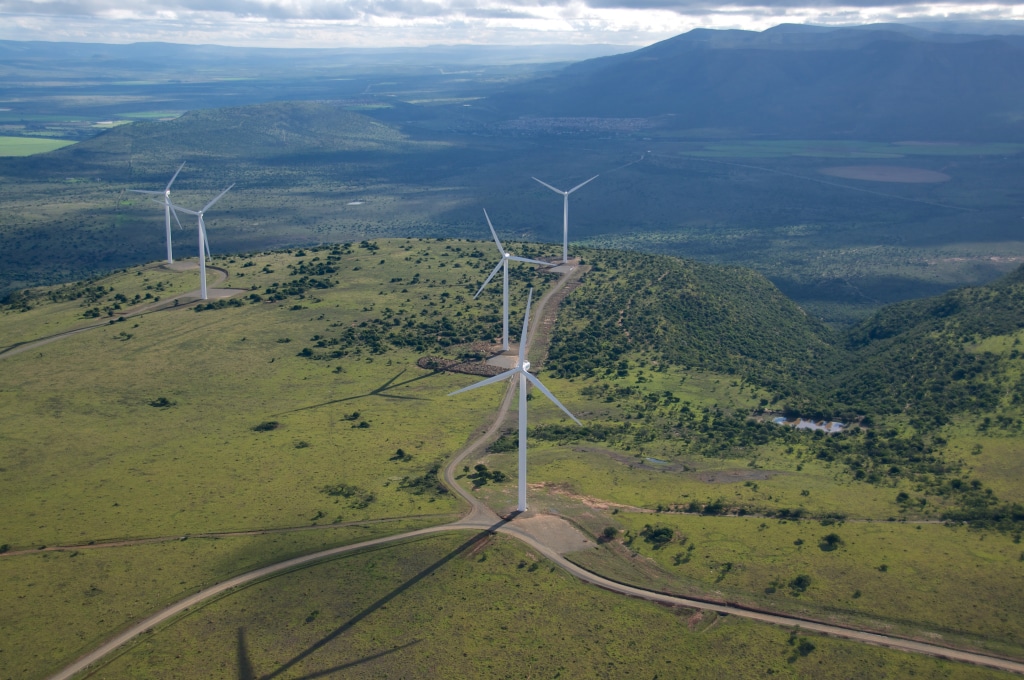 AFRIQUE DU SUD : le français EDF obtient la construction de 3 parcs éoliens de 420 MW ©AngelC/Shutterstock