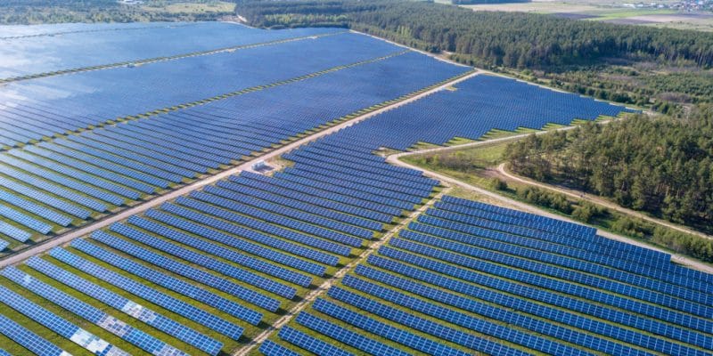 BÉNIN : la capacité de la centrale solaire d’Illoulofin passera de 25 à 50 MWc©ver0nicka/Shutterstock