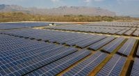CAP-VERT : la Banque mondiale approuve 7 M$ pour les énergies renouvelables ©Roschetzky Photography/Shutterstock