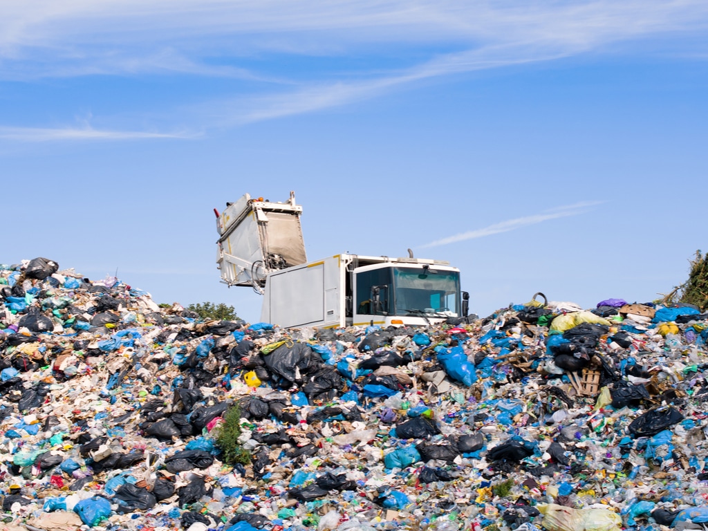 MOROCCO: 11 illegal dumps to be rehabilitated by 2022 ©Perutskyi Petro/Shutterstock
