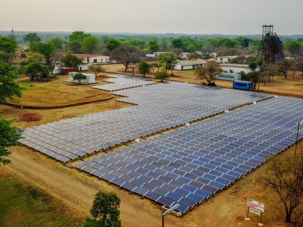 RWANDA : la BRD prépare le troisième appel d’offres pour le photovoltaïque off-grid ©Sebastian Noethlichs/Shutterstock