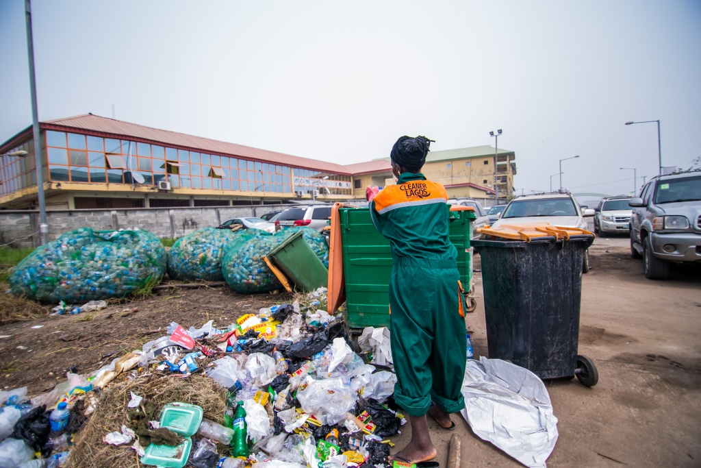AFRIQUE : un appel à innovations de KTN Global et UK Aid pour la gestion des déchets © shynebellz de Shutterstock