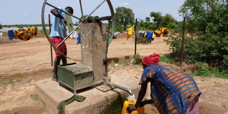 TANZANIE : 235 points d’eau approvisionneront les habitants de Tanga d’ici juin 2022©africa924/Shutterstock