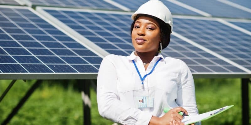 AFRIQUE: la GEAPP et Shortlist créeront 750 emplois féminins dans les énergies vertes©AS photostudio/Shutterstock