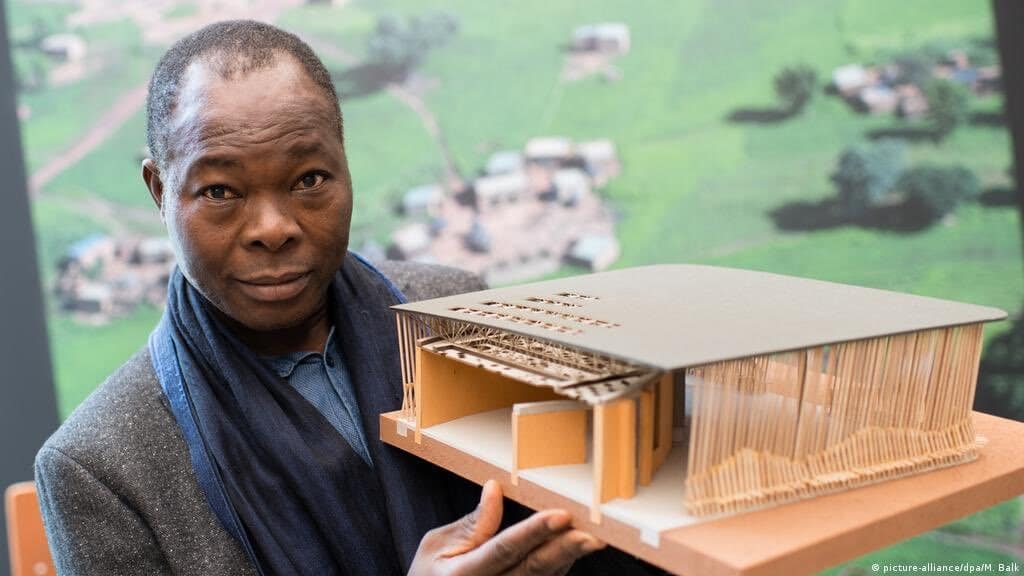 AFRICA: Francis Kéré wins Pritzker Prize for his sustainable architecture© Diébédo Francis Kéré