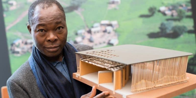 AFRIQUE : le burkinabè Francis Kéré décroche le Pritzker pour son architecture durable © Diébédo Francis Kéré