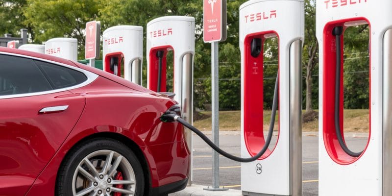 MAROC : Tesla met en service deux bornes de recharges de véhicules  électriques