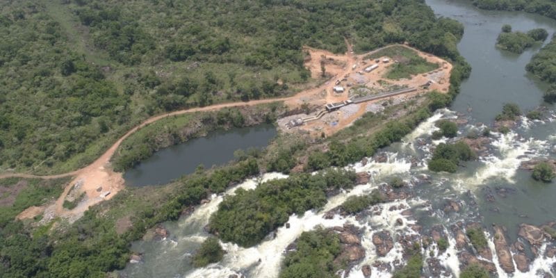 CAMEROUN : la mini-centrale hydroélectrique de Mbakaou entre en service commercial © IED