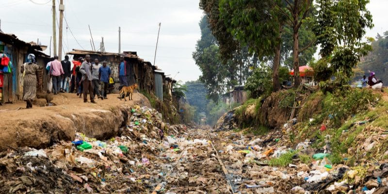 KENYA : l’application « Hatua » signale l’élimination illégale des déchets à Nairobi©Nick N A/Shutterstock