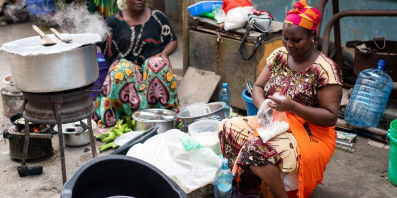 AFRIQUE : Community Carbon investira 20 M$ dans la cuisson propre et l’eau potable ©Zurijeta/Shutterstock
