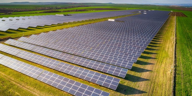 AFRIQUE DU SUD : AIIM investit dans 3 centrales solaires (30 MWc) pour Harmony© Todor Stoyanov/Shutterstock