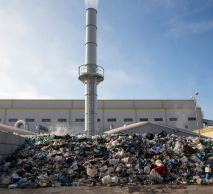 KENYA: Switzerland's HZI sets up in Nairobi for waste-to-energy © Belish / Shutterstock