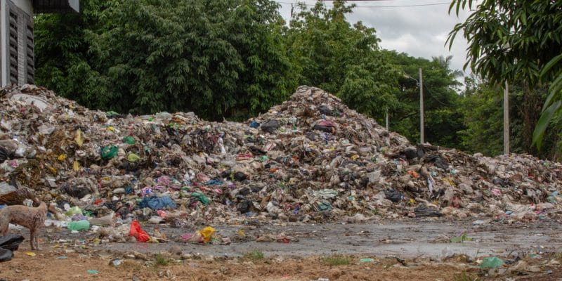 CAMEROON: Towards the reinforcement of the waste management system in 27 cities © Krutong/ Shutterstock