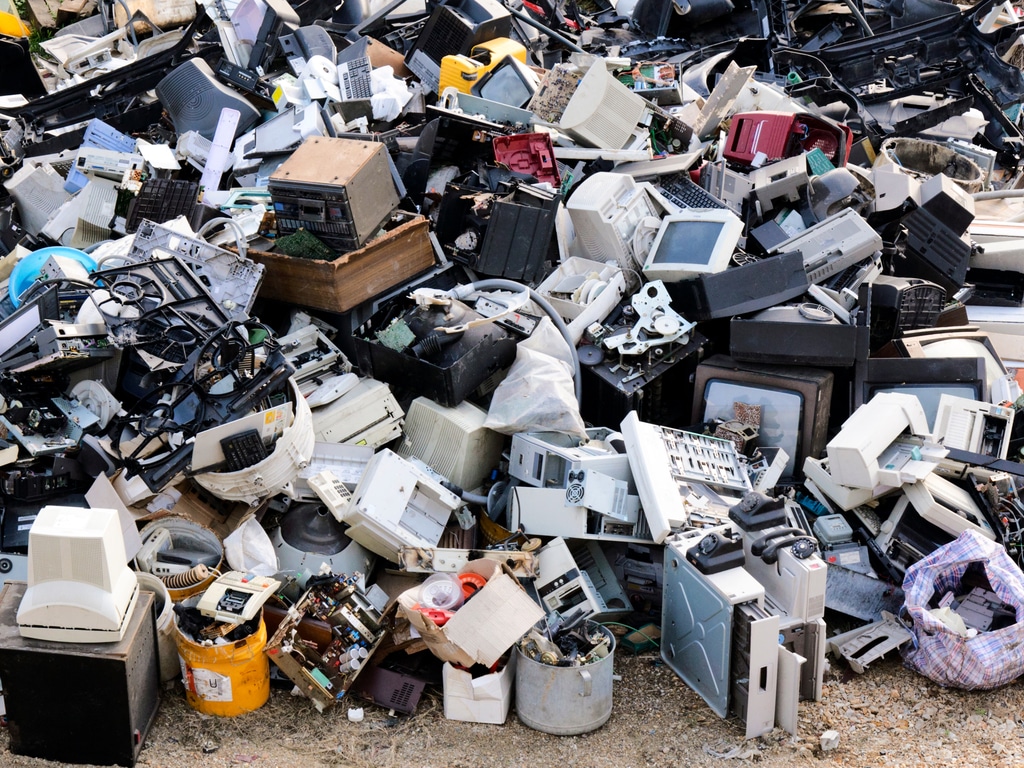 KENYA : à Nairobi, Airtel sensibilise au recyclage des déchets électroniques © ltummy / Shutterstock